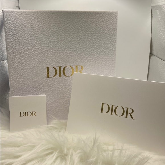 CHRISTIAN DIOR MAKEUP Brush Set with Zippered Case & Couture Box, NEW - Picture 5 of 5